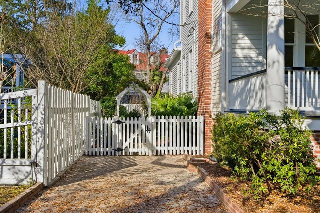 30 Gibbes Street, Charleston, SC 29401