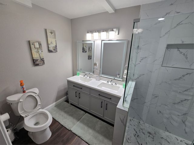 304 Salem Drive, Euless, TX 76039