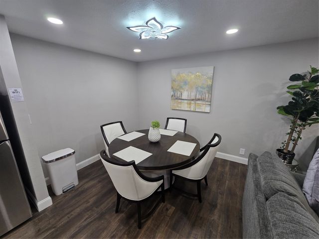 304 Salem Drive, Euless, TX 76039