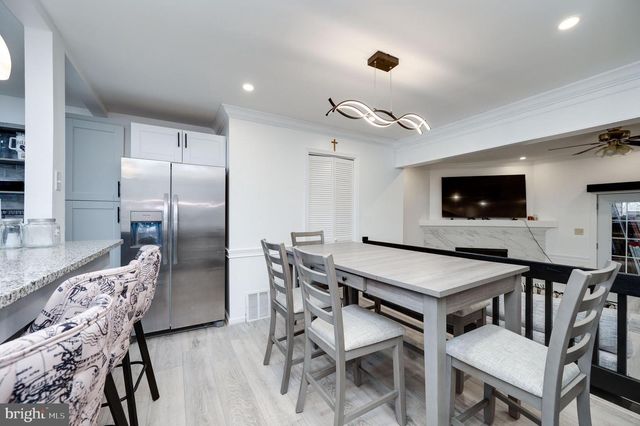 1258 FOX RUN, Reading, PA 19606