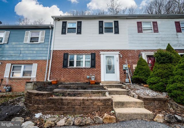 1258 FOX RUN, Reading, PA 19606