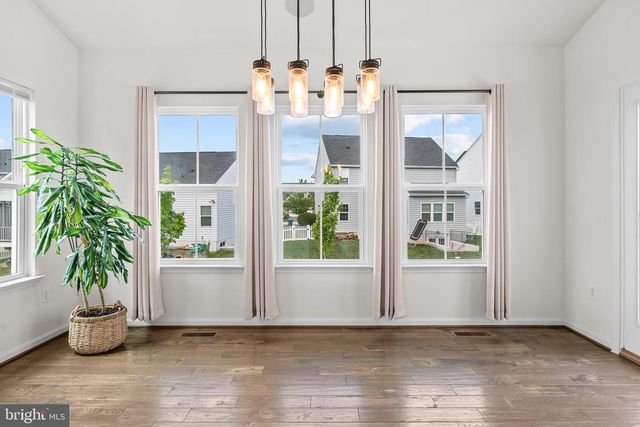 109 EMPEROR DR, Lake Frederick, VA 22630