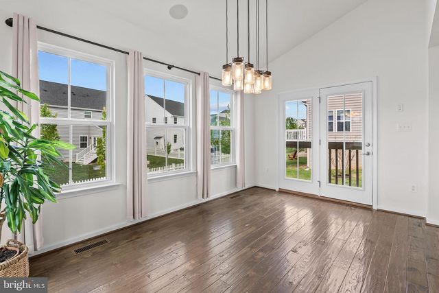 109 EMPEROR DR, Lake Frederick, VA 22630