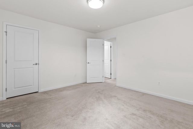 109 EMPEROR DR, Lake Frederick, VA 22630