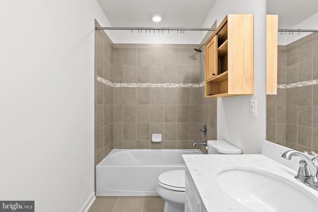 109 EMPEROR DR, Lake Frederick, VA 22630