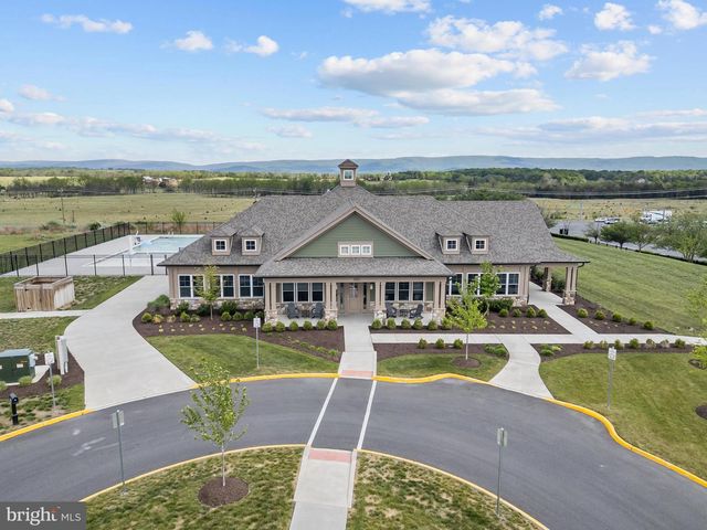 109 EMPEROR DR, Lake Frederick, VA 22630