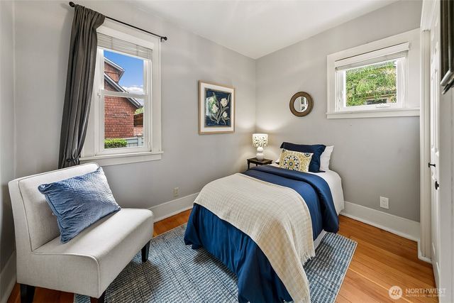 5761 35th Avenue NE, Seattle, WA 98105