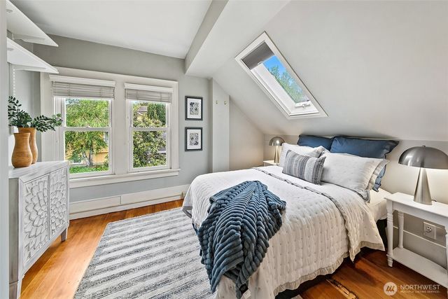 5761 35th Avenue NE, Seattle, WA 98105