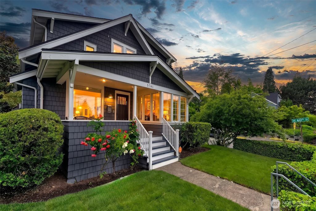 5761 35th Avenue NE, Seattle, WA 98105