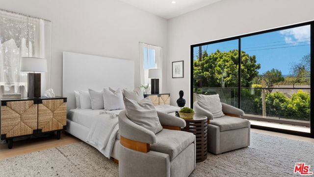 3153 Purdue Avenue, Los Angeles, CA 90066