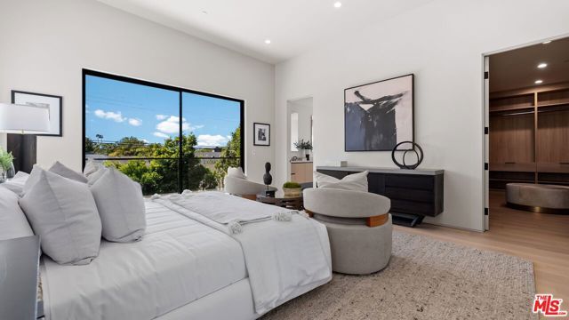 3153 Purdue Avenue, Los Angeles, CA 90066