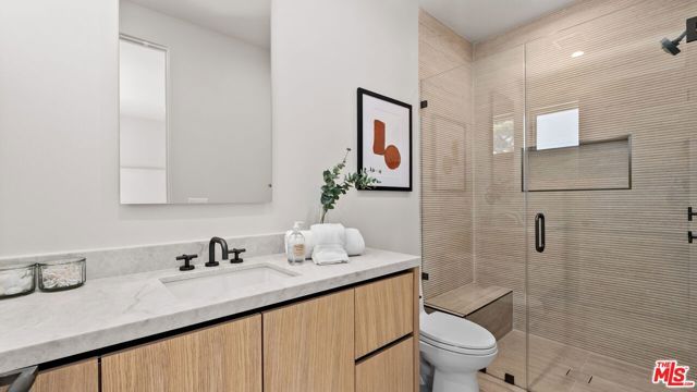 3153 Purdue Avenue, Los Angeles, CA 90066