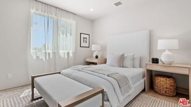 3153 Purdue Avenue, Los Angeles, CA 90066