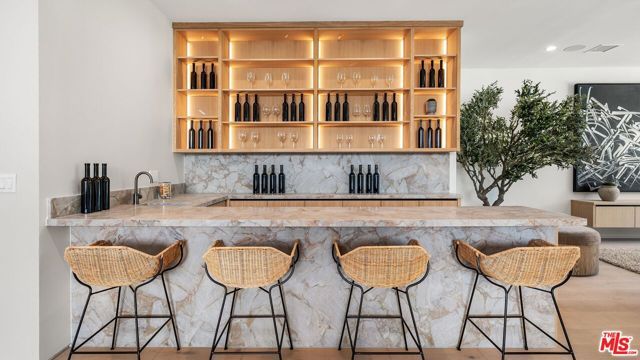 3153 Purdue Avenue, Los Angeles, CA 90066