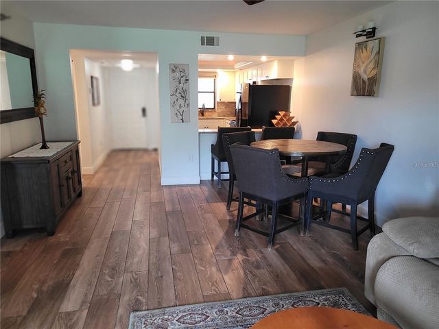 104 CAPRI ISLES BOULEVARD 103, Venice, FL 34292