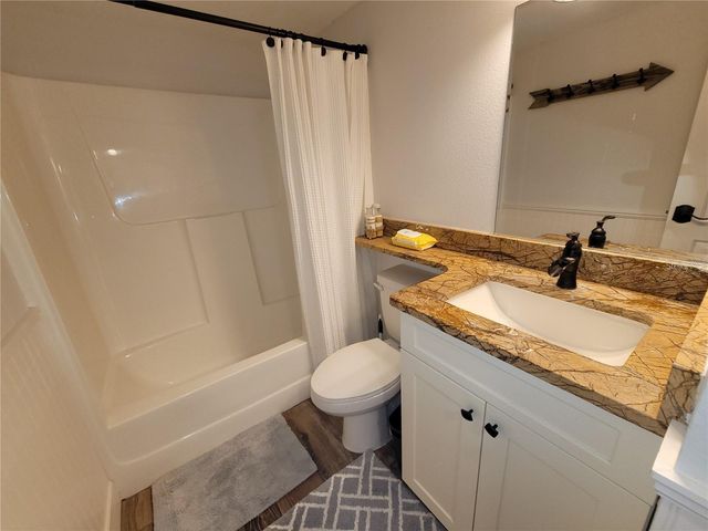 104 CAPRI ISLES BOULEVARD 103, Venice, FL 34292