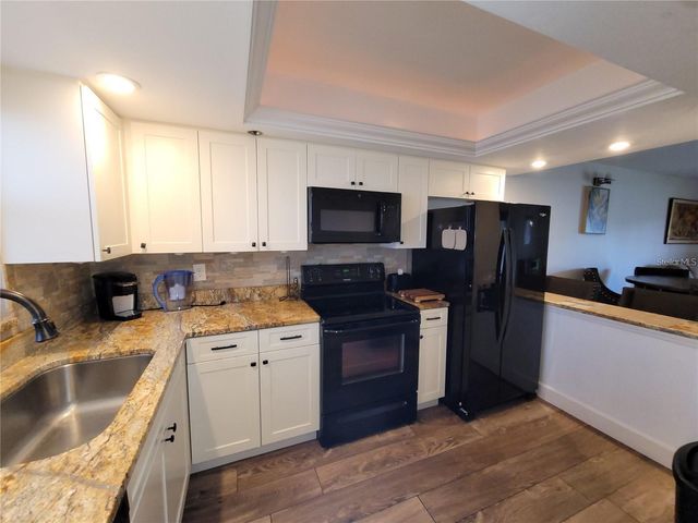 104 CAPRI ISLES BOULEVARD 103, Venice, FL 34292