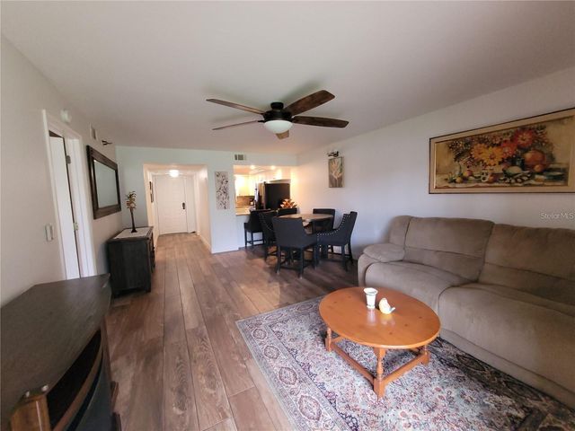 104 CAPRI ISLES BOULEVARD 103, Venice, FL 34292