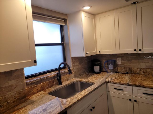 104 CAPRI ISLES BOULEVARD 103, Venice, FL 34292