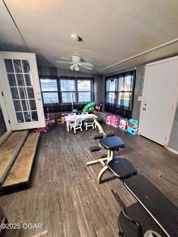 3224 W Junge Blvd Boulevard, Joplin, MO 64801