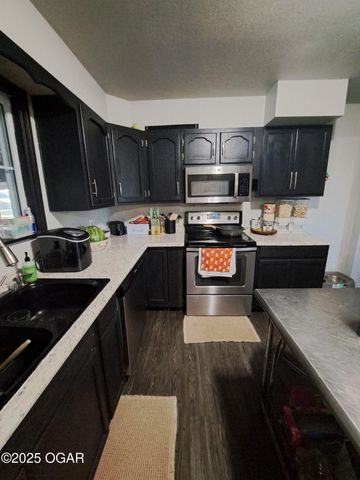 3224 W Junge Blvd Boulevard, Joplin, MO 64801