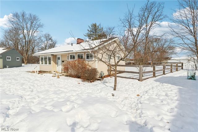 48 Gunnison Court, Medina, OH 44256