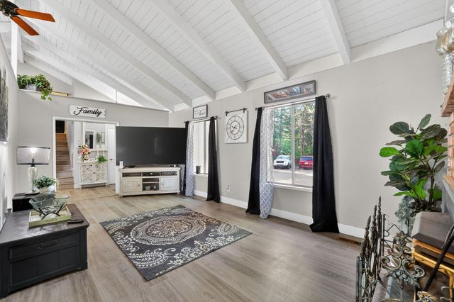 4280 Leisure Ln, Placerville, CA 95667