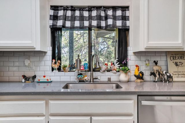 4280 Leisure Ln, Placerville, CA 95667