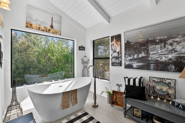 4280 Leisure Ln, Placerville, CA 95667