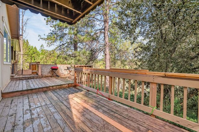 4280 Leisure Ln, Placerville, CA 95667