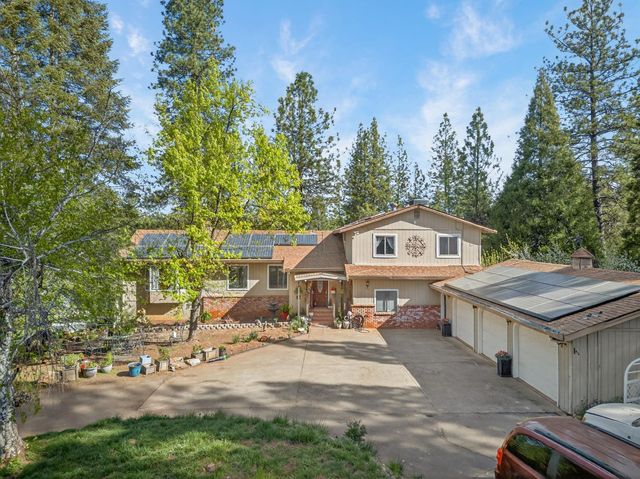 4280 Leisure Ln, Placerville, CA 95667