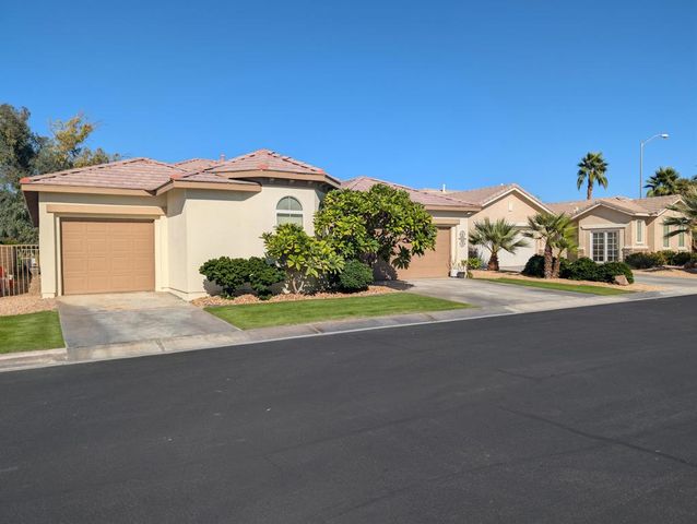 82620 Grant Drive, Indio, CA 92201