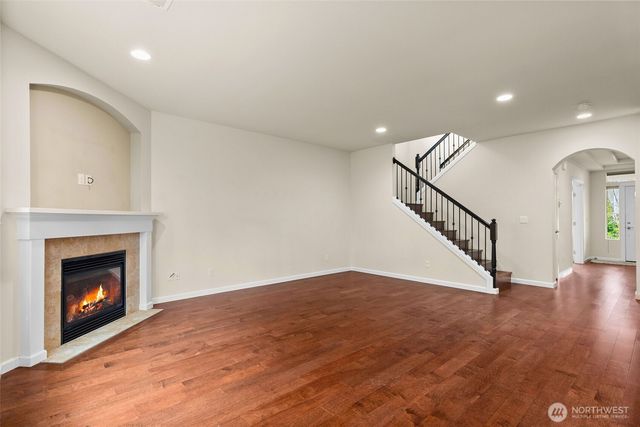 4218 Goldcrest Drive NW, Olympia, WA 98502