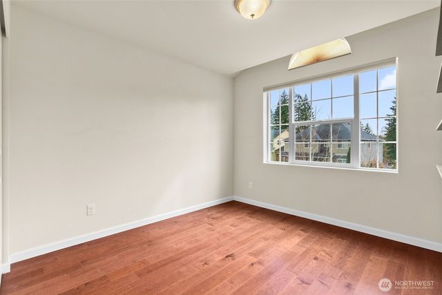 4218 Goldcrest Drive NW, Olympia, WA 98502