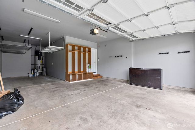 4218 Goldcrest Drive NW, Olympia, WA 98502