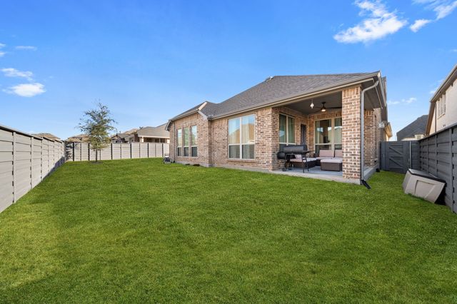 549 Cedarwood Street, Little Elm, TX 76227