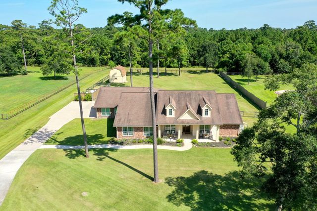 7219 Bayou Timber Drive, Alvin, TX 77511