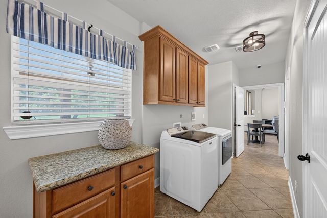 7219 Bayou Timber Drive, Alvin, TX 77511