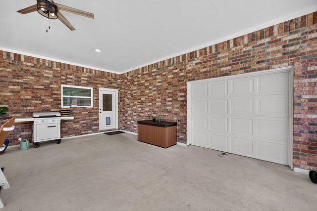 7219 Bayou Timber Drive, Alvin, TX 77511