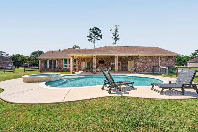 7219 Bayou Timber Drive, Alvin, TX 77511