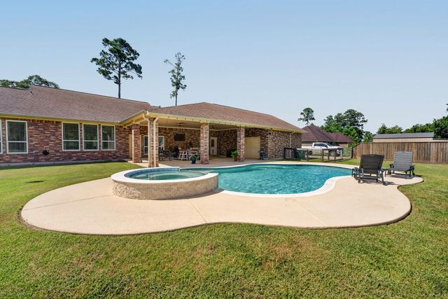 7219 Bayou Timber Drive, Alvin, TX 77511