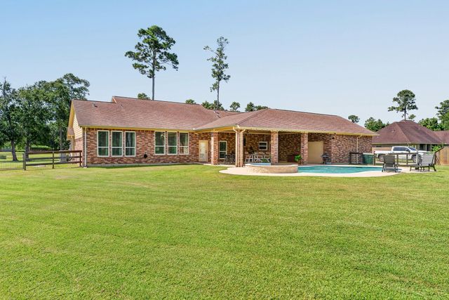 7219 Bayou Timber Drive, Alvin, TX 77511