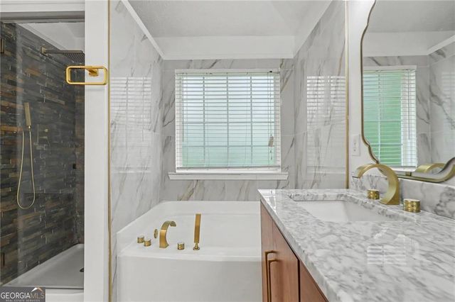 715 New Magnolia Court, South Fulton, GA 30349