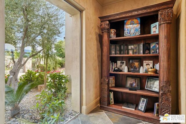 20 Clancy Lane, Rancho Mirage, CA 92270