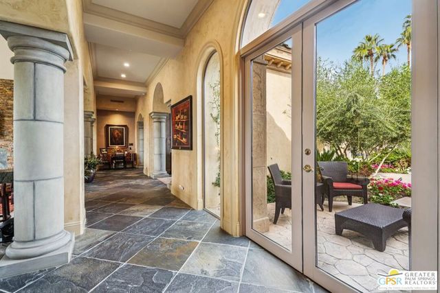 20 Clancy Lane, Rancho Mirage, CA 92270