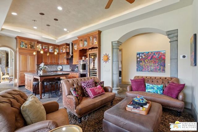 20 Clancy Lane, Rancho Mirage, CA 92270