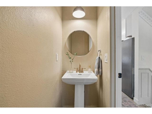 10807 W Dartmouth Ave, Denver, CO 80227