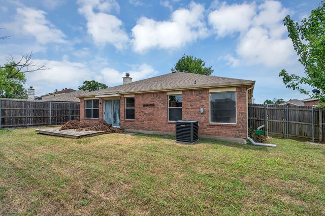 2305 Tisbury Way, Little Elm, TX 75068