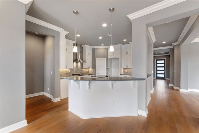 4409 SW Hollowbrook Street, Bentonville, AR 72713