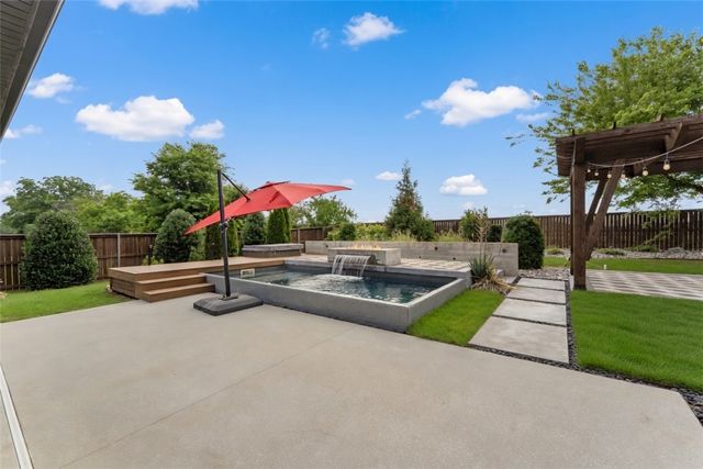 4409 SW Hollowbrook Street, Bentonville, AR 72713